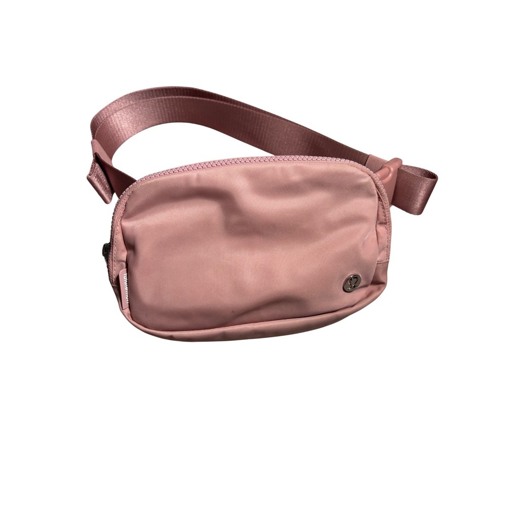 Lululemon Everywhere Belt Bag Pink Adjustable Strap Waist Pack Crossbody Bag